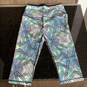 Victoria’s Secret Sport Knockout Crop Pants sz S